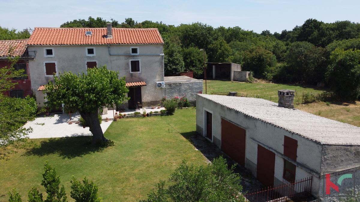 SVETVINČENAT, KAMNITA HIŠA S POGNOM NA ODLIČNI LOKACIJI #PRODAJA
