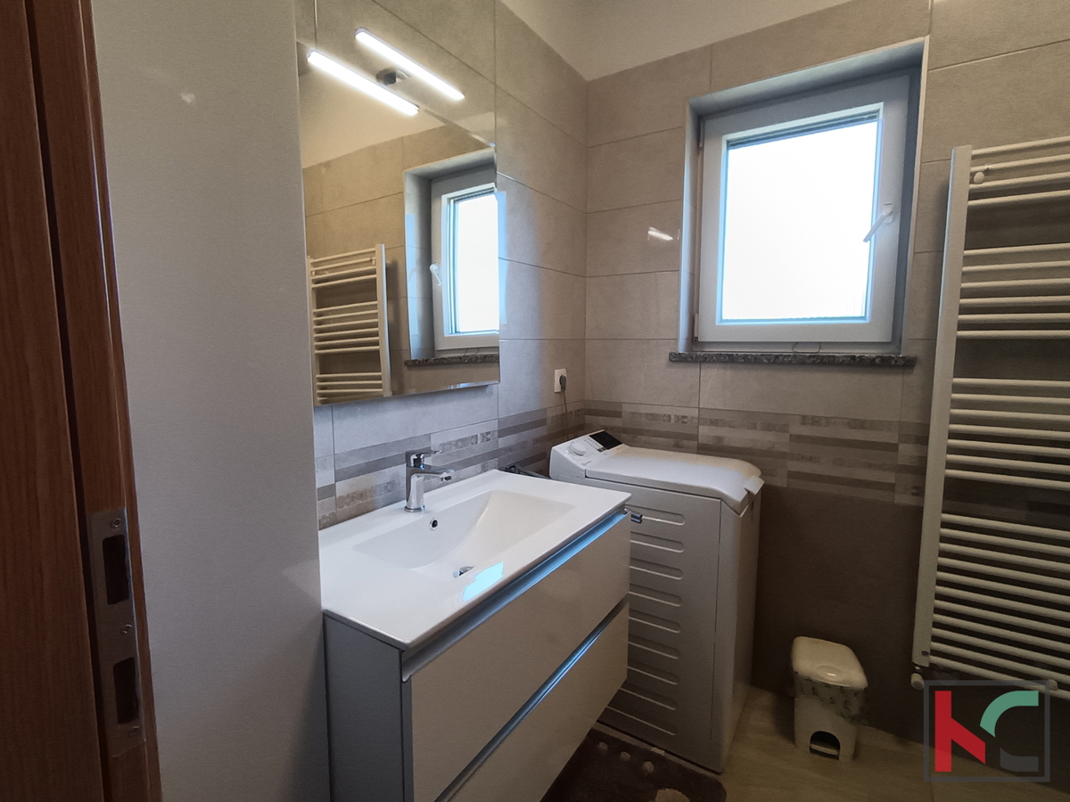 ROVINJ, MODERNA HIŠA S BAZENOM IN OLJČNIKOM, V BLIZINI MORJA, #PRODAJA