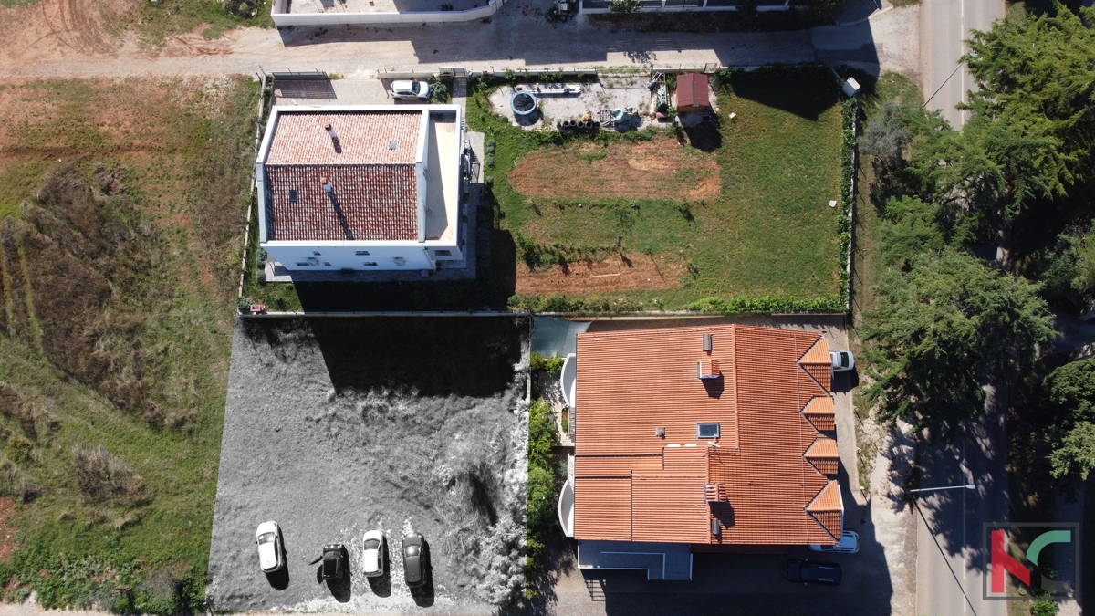 ISTRA - FAŽANA, ATRAKTIVNO ZEMLJIŠČE 596 M2, BLIZINA VSEH VSEBIN, #PRODAJA