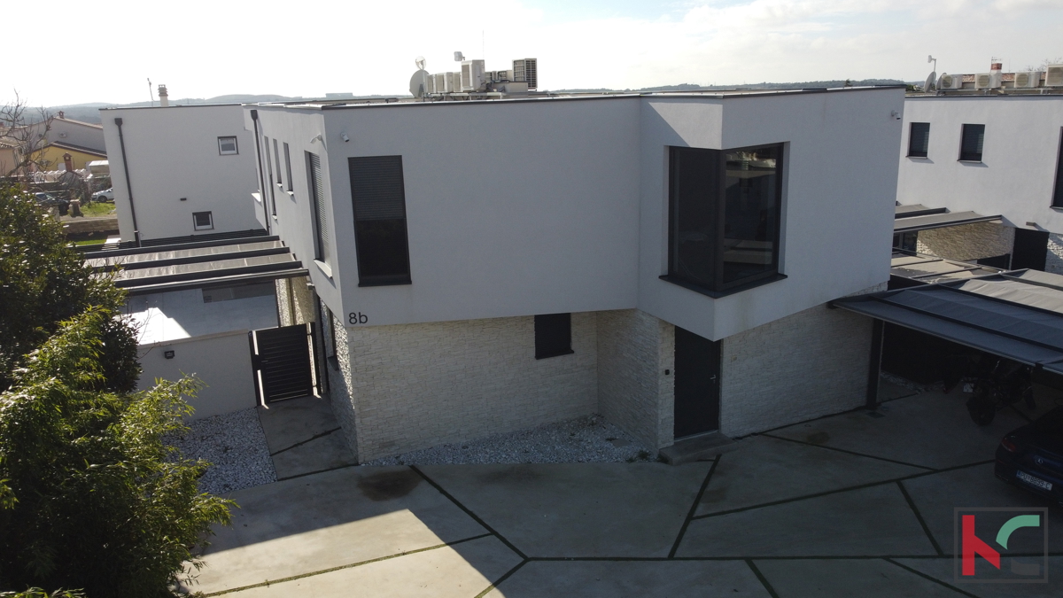 ISTRA, PULA, NOVA SODOBNA HIŠA S BAZENOM, #EKSKLUZIVNA PRODAJA