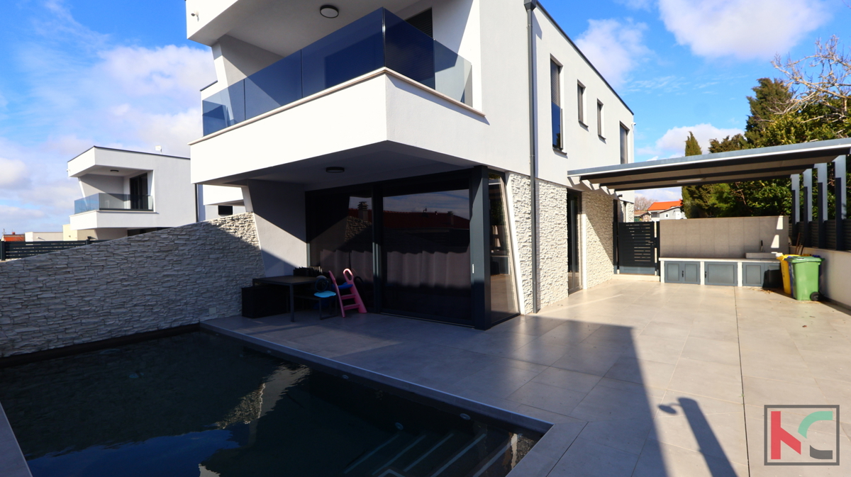 ISTRA, PULA, NOVA SODOBNA HIŠA S BAZENOM, #EKSKLUZIVNA PRODAJA