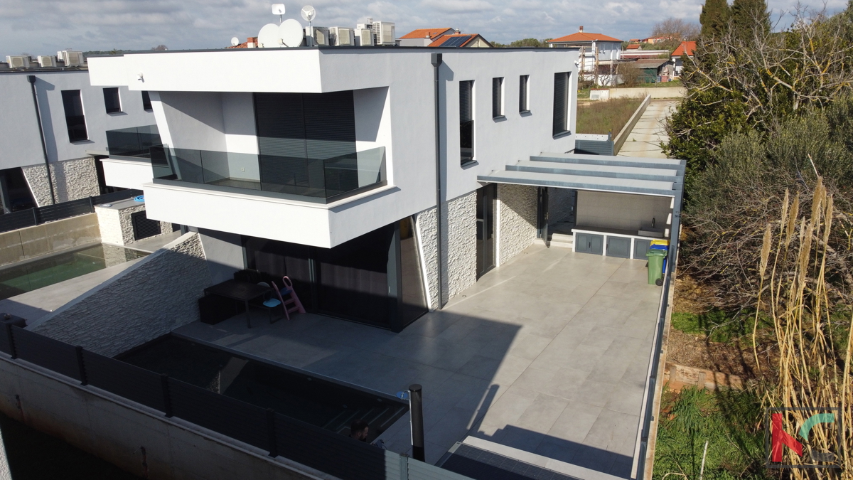 ISTRA, PULA, NOVA SODOBNA HIŠA S BAZENOM, #EKSKLUZIVNA PRODAJA