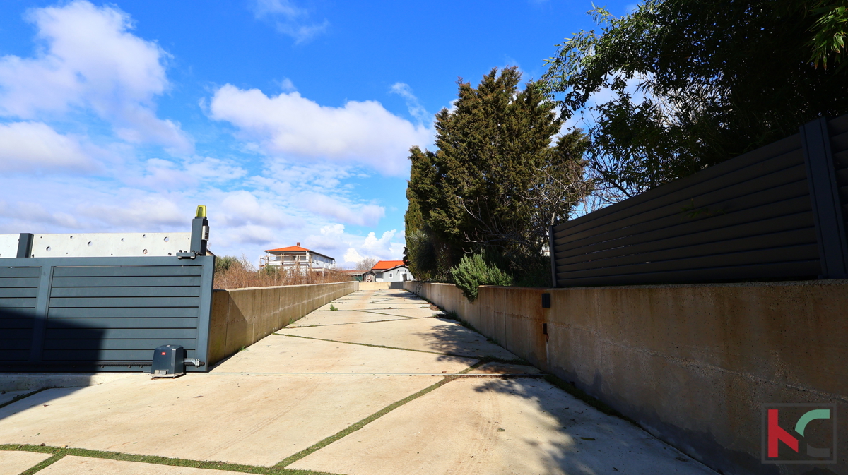 ISTRA, PULA, NOVA SODOBNA HIŠA S BAZENOM, #EKSKLUZIVNA PRODAJA