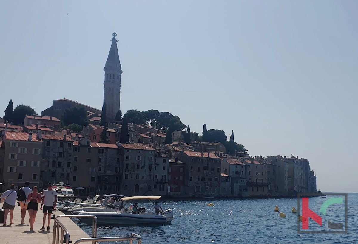 Istra, Rovinj, vrstna hiša v starem mestnem jedru blizu cerkve sv. Eufemije #prodaja