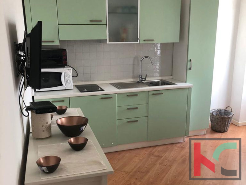 Istra, Rovinj apartma v centru s pogledom na morje, 1s+kopa #prodaja