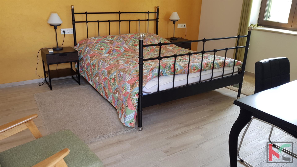 Istra - Bale, Vila z bazenom na parceli 30.550m2