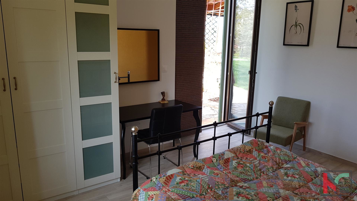 Istra - Bale, Vila z bazenom na parceli 30.550m2