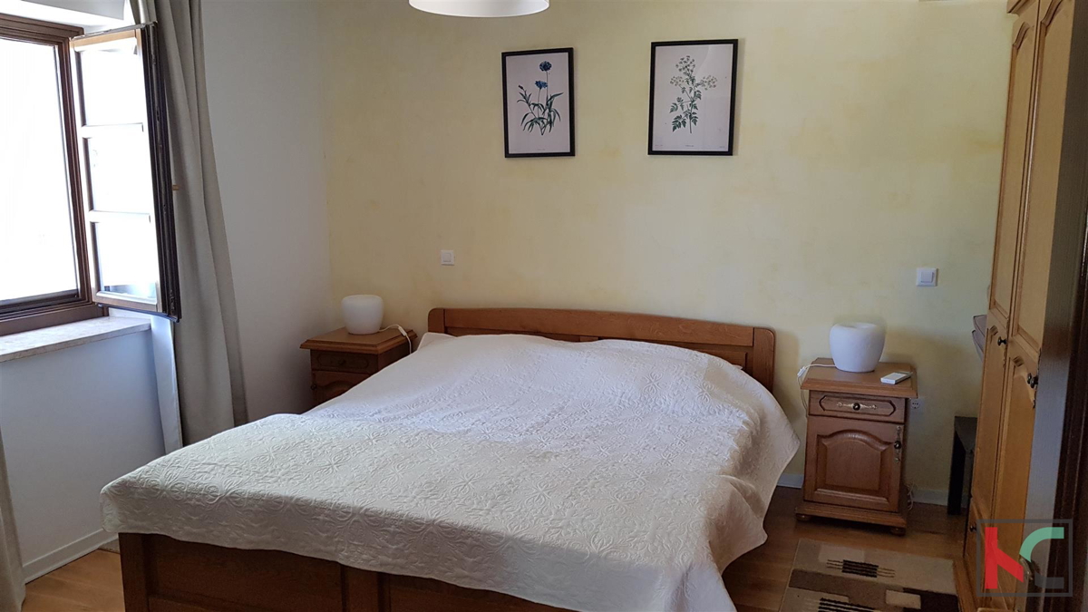 Istra - Bale, Vila z bazenom na parceli 30.550m2