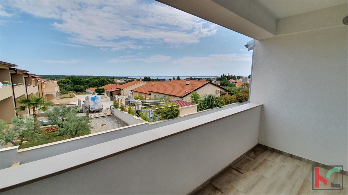 Istra, Peroj-Barbariga, apartma 102,89 m2 s pogledom na morje