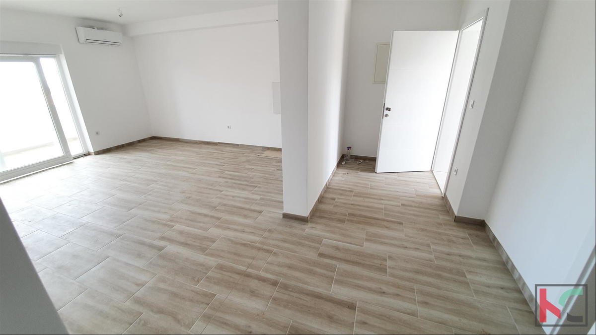 Istra, Peroj-Barbariga, apartma 102,89 m2 s pogledom na morje