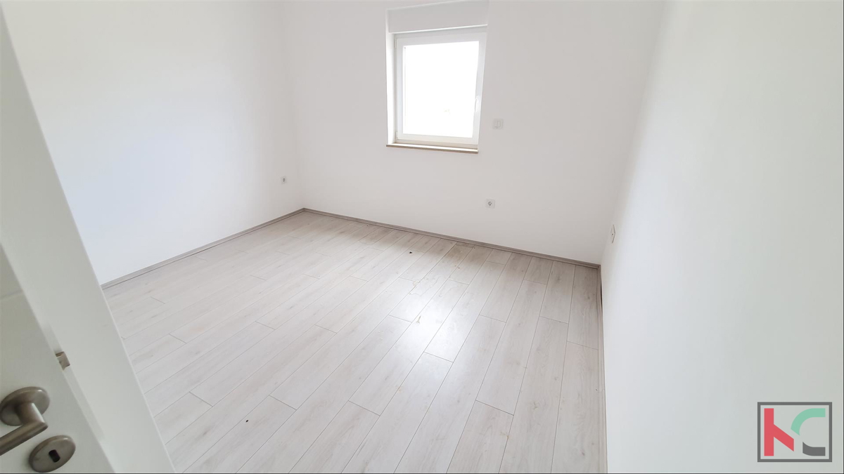 Istra, Peroj-Barbariga, apartma 102,89 m2 s pogledom na morje