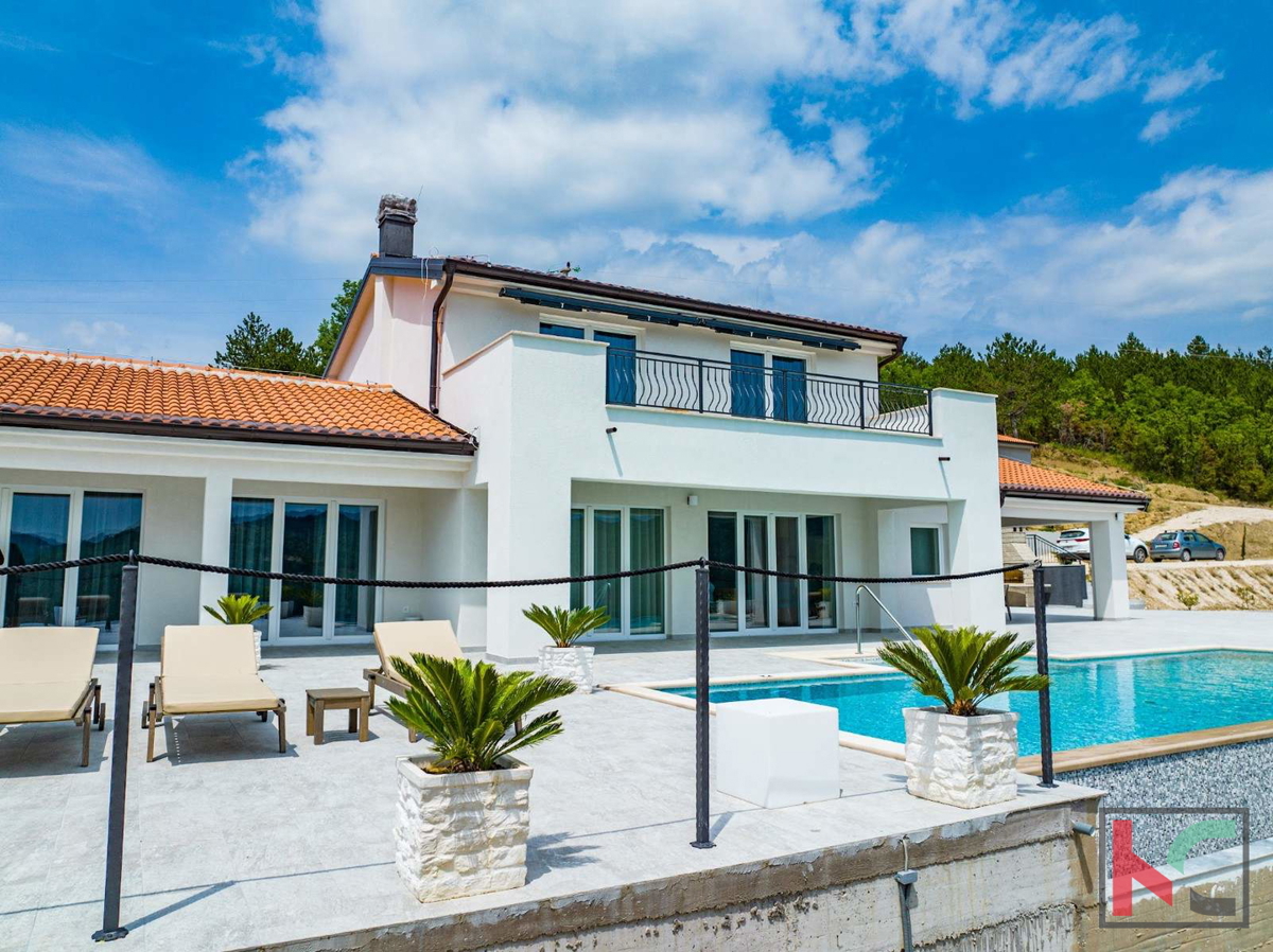 Istra, Vila na 20.000m2 velikem vrtu v bližini slikovite vasice Draguć