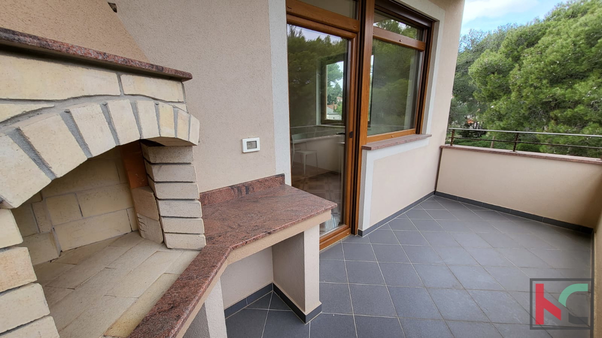 Istra, Premantura, apartma 64,65m2, 100m od morja