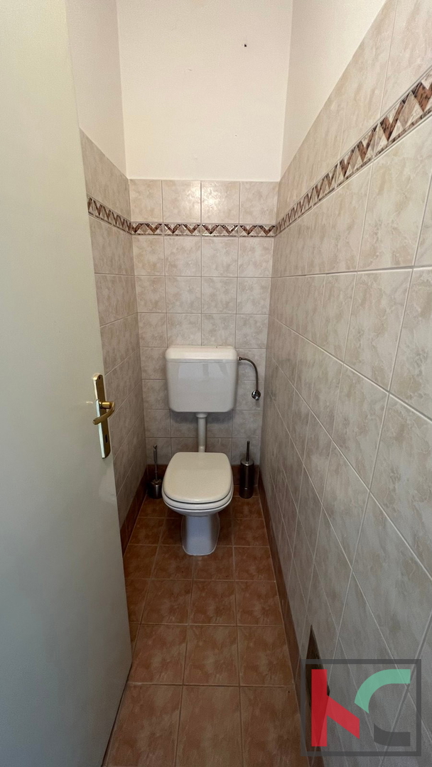 Pula, Veruda, štirisobno družinsko stanovanje v drugem nadstropju na zaželjeni lokaciji #prodaja