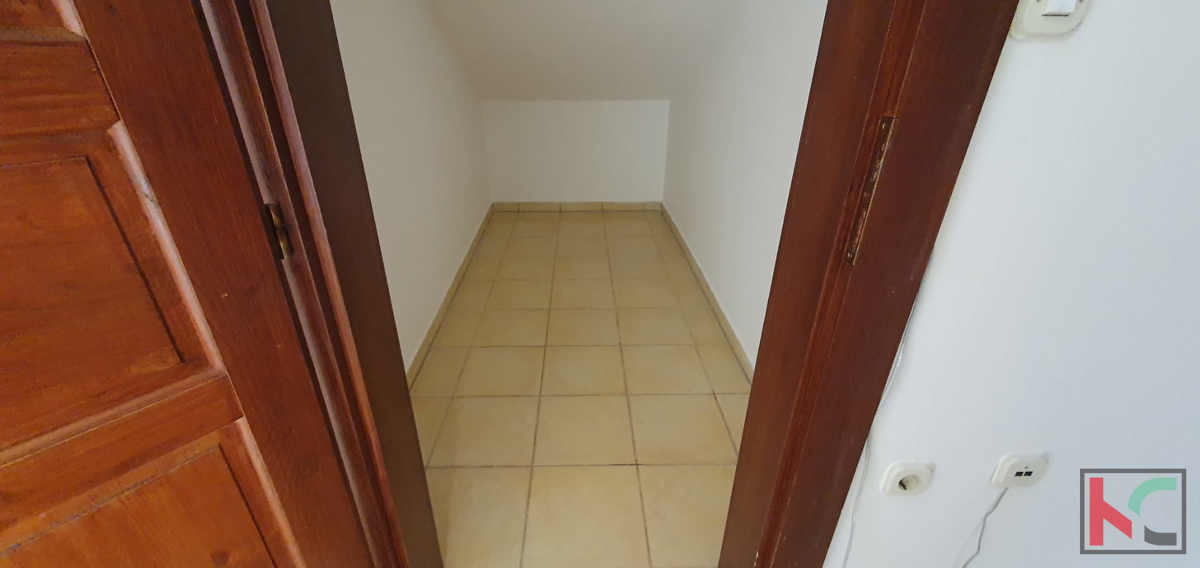 Istra, Medulin, apartma z balkonom in pogledom na morje, 200 metrov od morja #prodaja