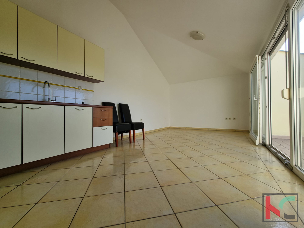 Istra, Medulin, apartma z balkonom in pogledom na morje, 200 metrov od morja #prodaja