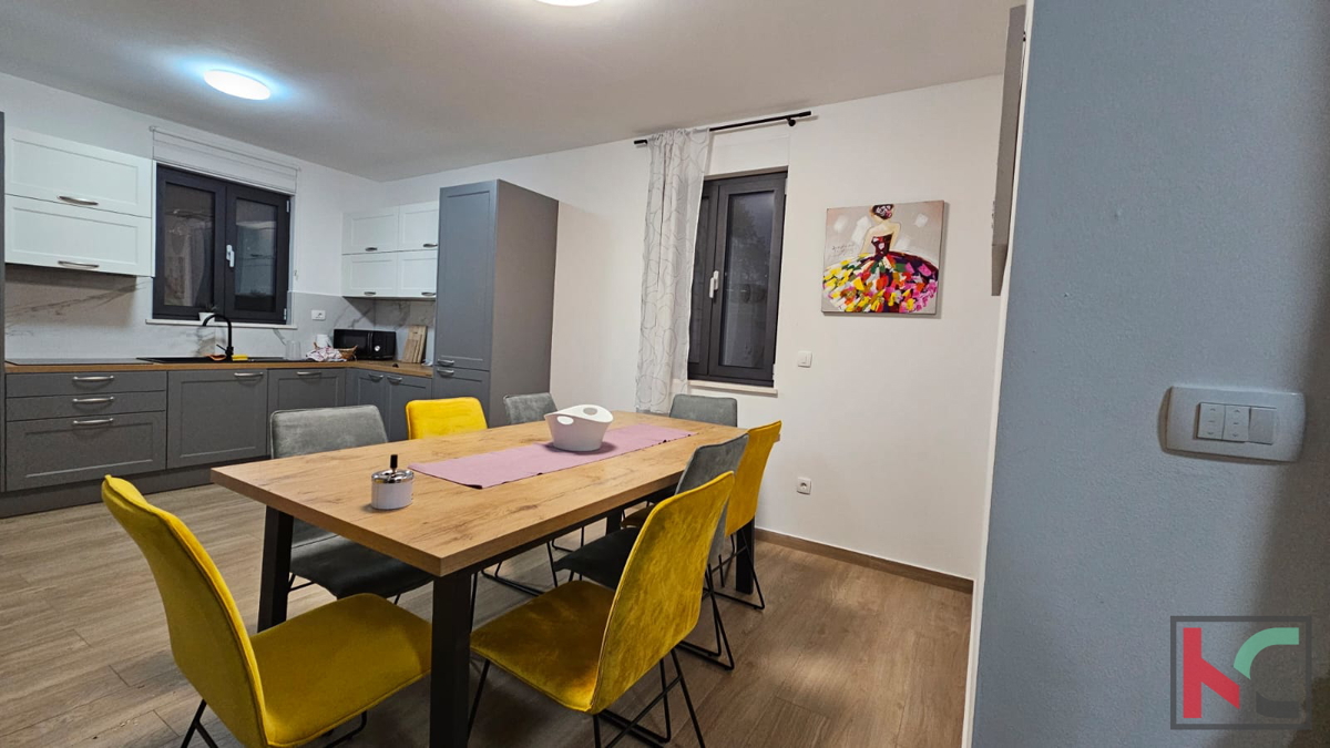 Istra, Pomer, dvojček s 170m2 stanovanjske površine #prodaja