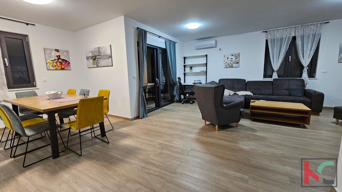 Istra, Pomer, dvojček s 170m2 stanovanjske površine #prodaja
