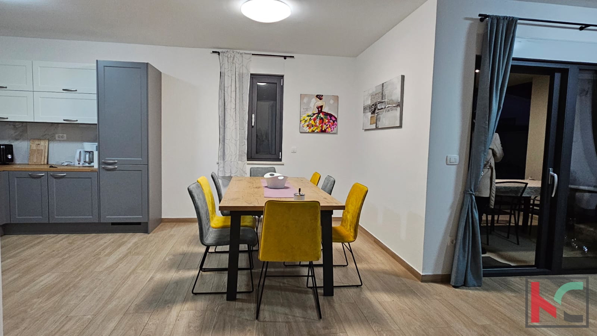 Istra, Pomer, dvojček s 170m2 stanovanjske površine #prodaja