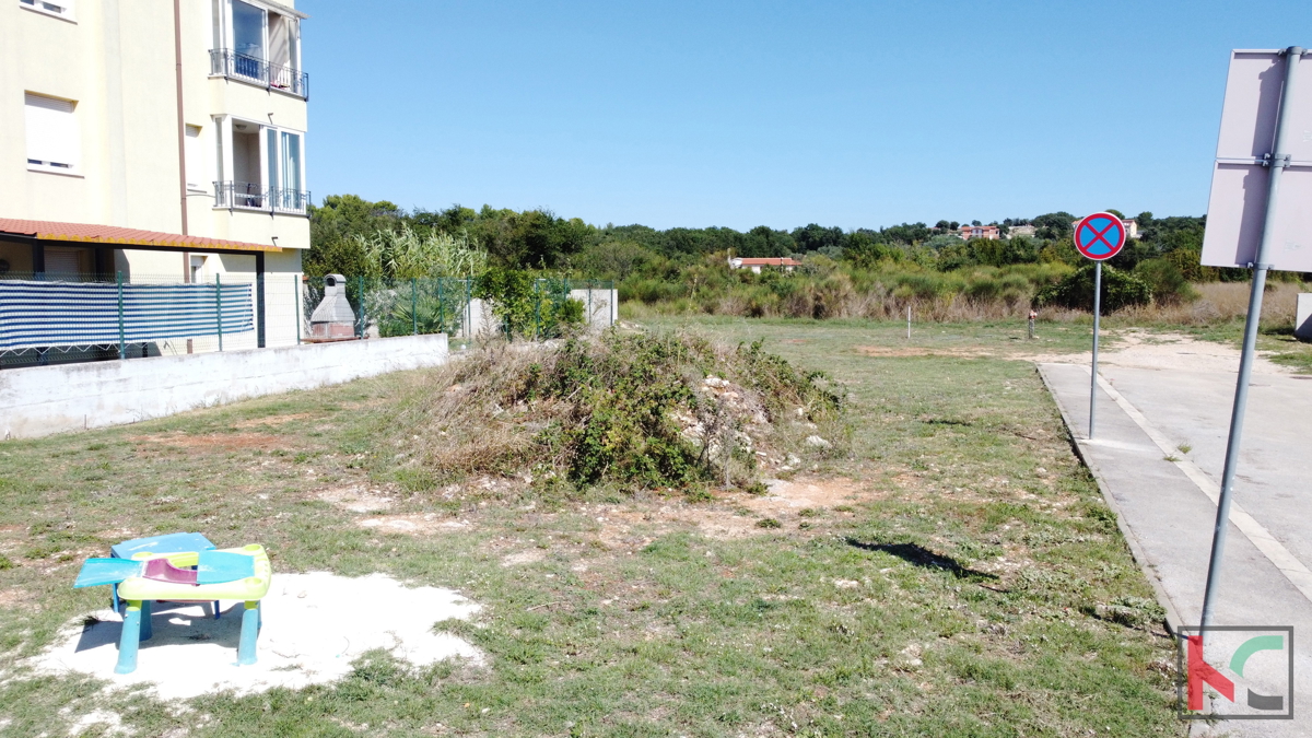 Pula, Šijana, gradbeno zemljišče 452m2 na mirni lokaciji, #prodaja