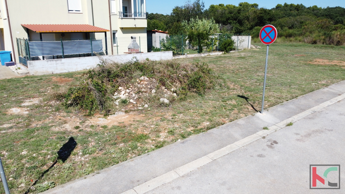 Pula, Šijana, gradbeno zemljišče 452m2 na mirni lokaciji, #prodaja