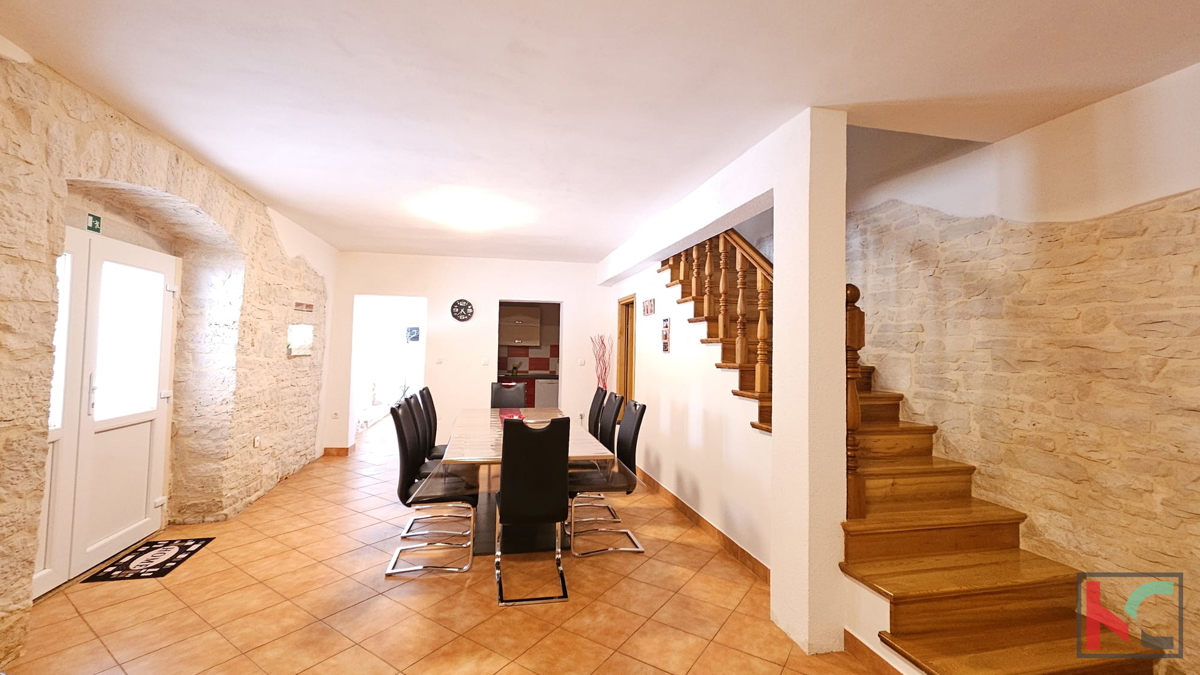 Istra, Žminj, samostojna hiša z bazenom 120m2 in velikim vrtom 100m2 #prodaja