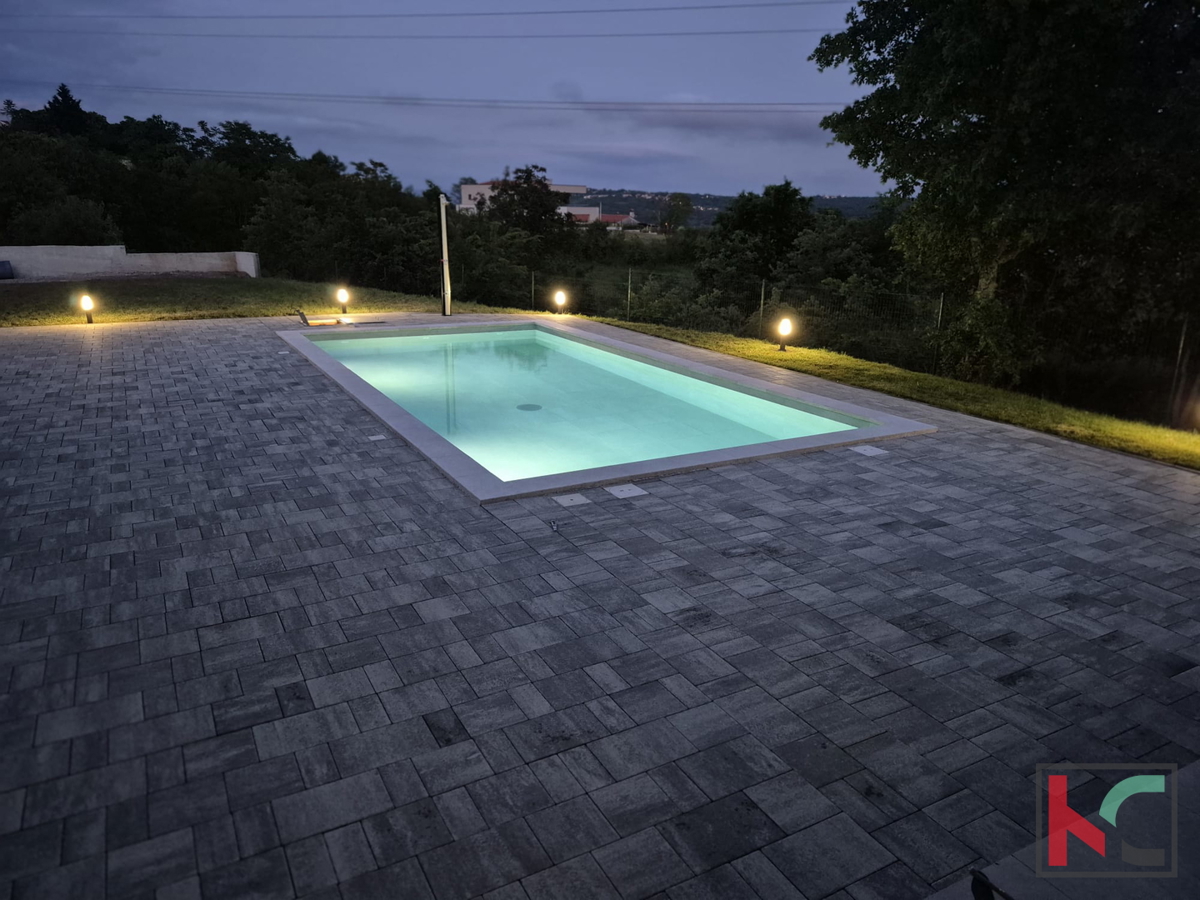 Labin, okolica, samostojna hiša z bazenom 150 m2 #prodaja