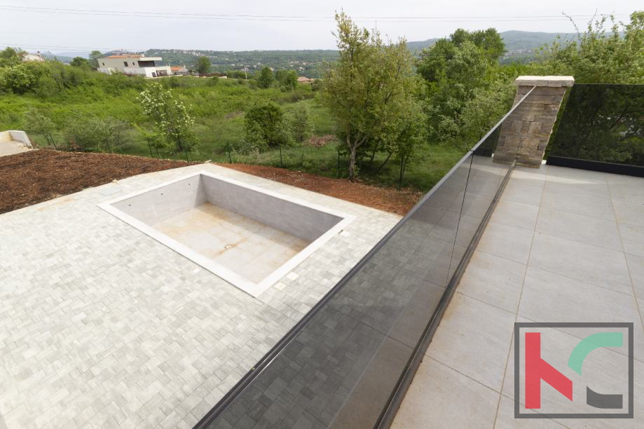 Labin, okolica, samostojna hiša z bazenom 150 m2 #prodaja