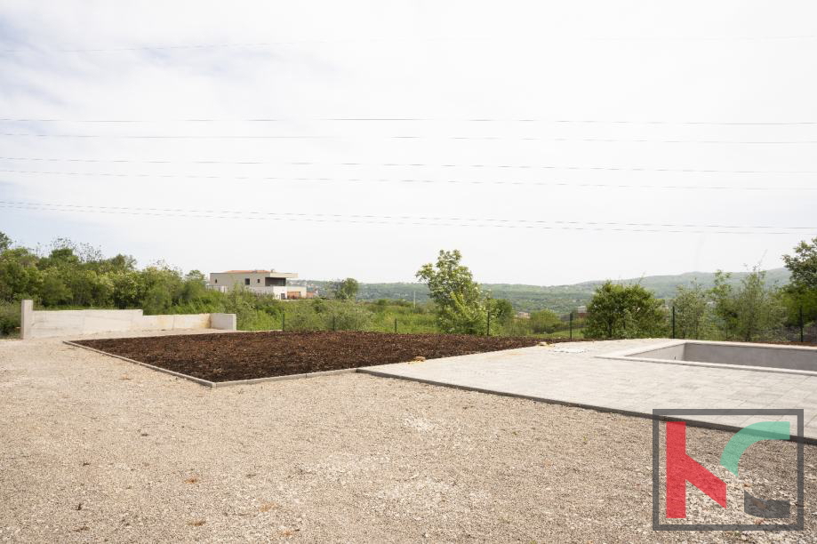 Labin, okolica, samostojna hiša z bazenom 150 m2 #prodaja