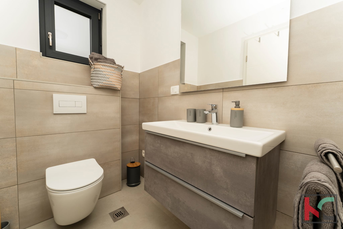 Labin, okolica, samostojna hiša z bazenom 150 m2 #prodaja