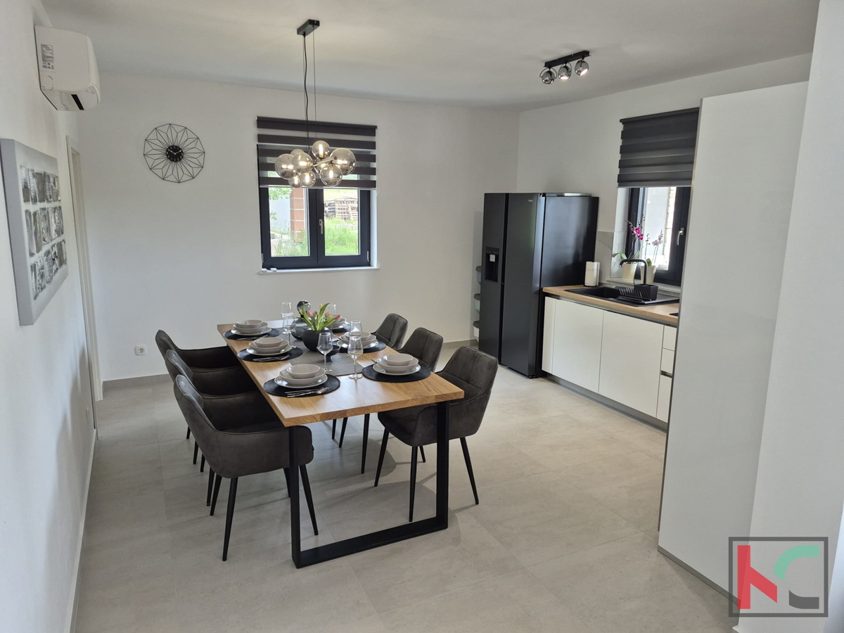 Labin, okolica, samostojna hiša z bazenom 150 m2 #prodaja