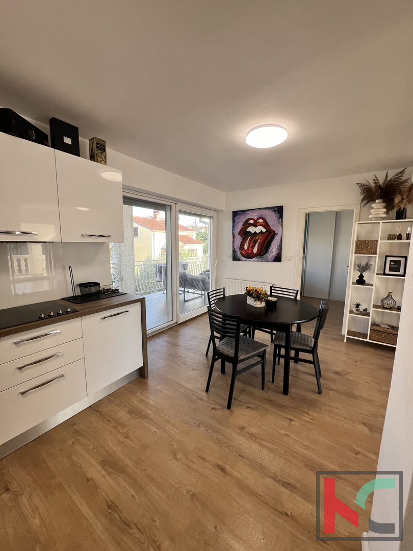 POREČ, TROSOBNO STANOVANJE 126 m2 #PRODAJA