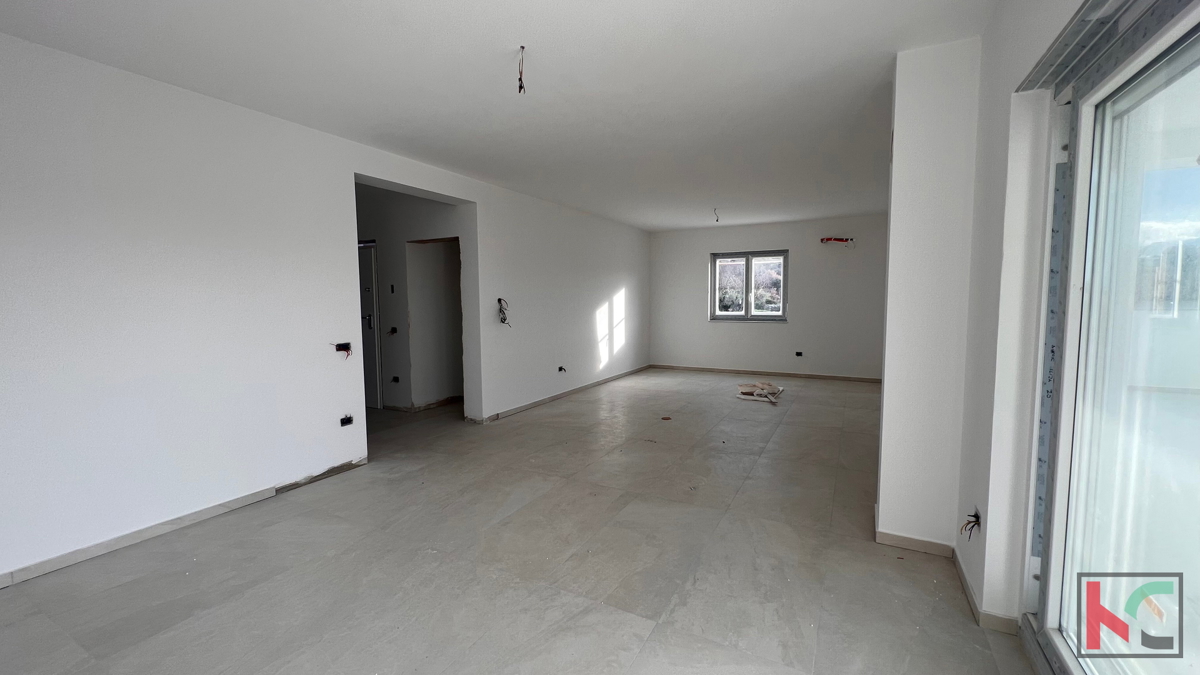 Pula, Veli Vrh, štirisobni penthouse v novogradnji