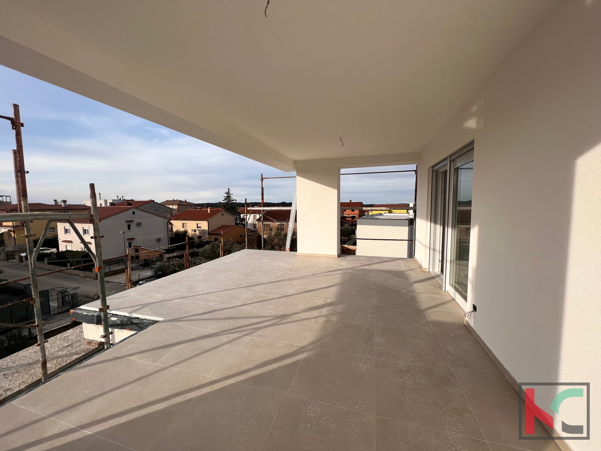Pula, Veli Vrh, štirisobni penthouse v novogradnji