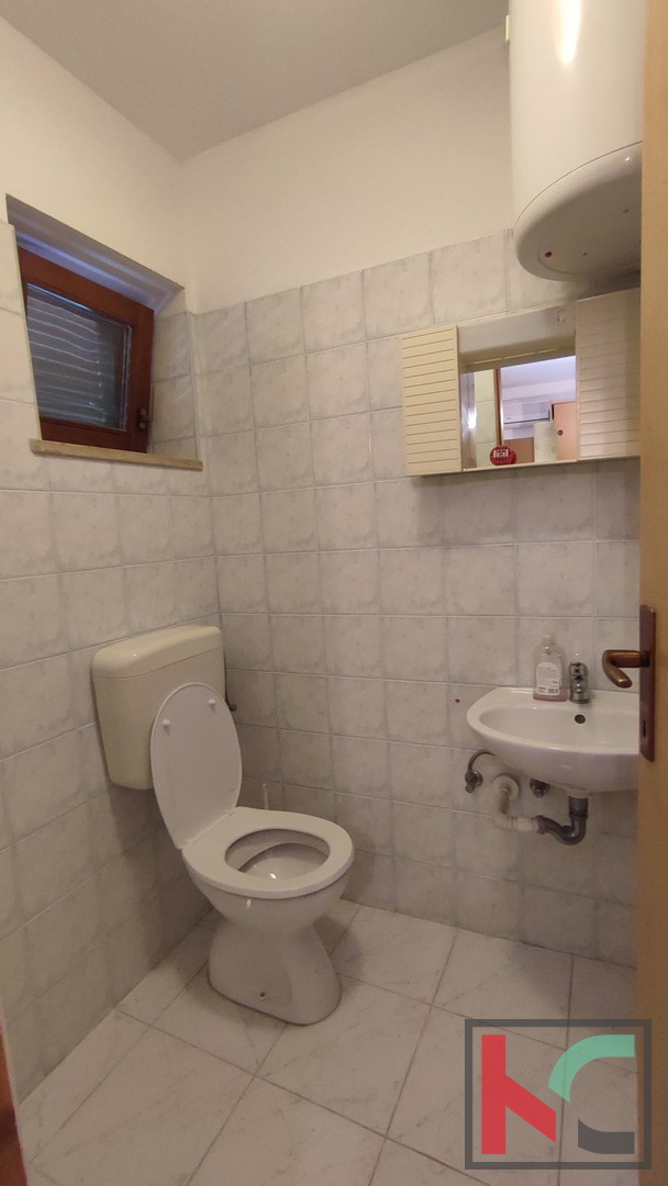Istra, Pula, Šišan, družinska hiša na parceli 3731 m2