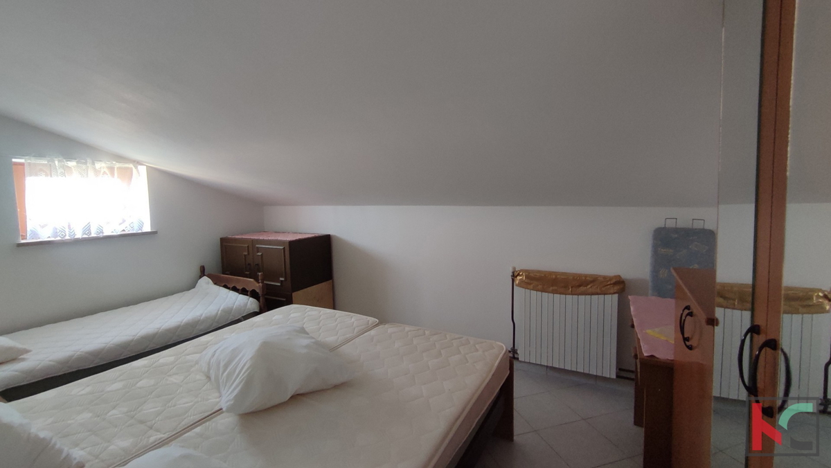 Istra, Pula, Šišan, družinska hiša na parceli 3731 m2