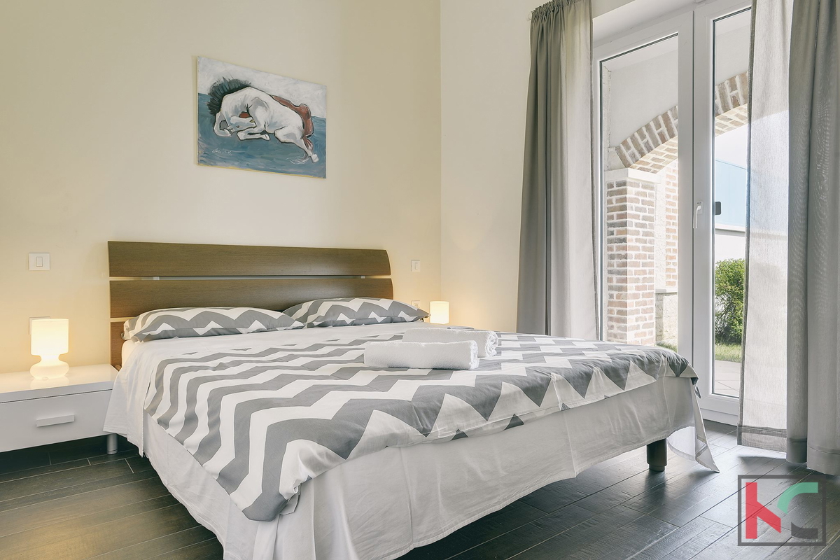 Istra, Medulin, dvojne Vile 440m2