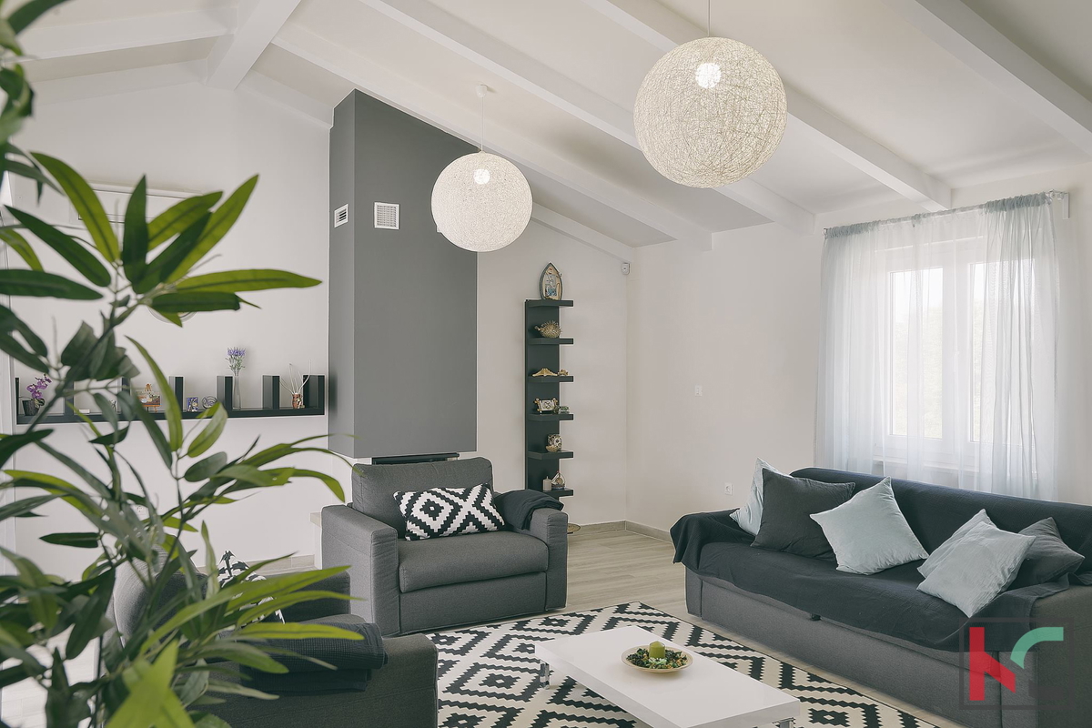 Istra, Medulin, dvojne Vile 440m2