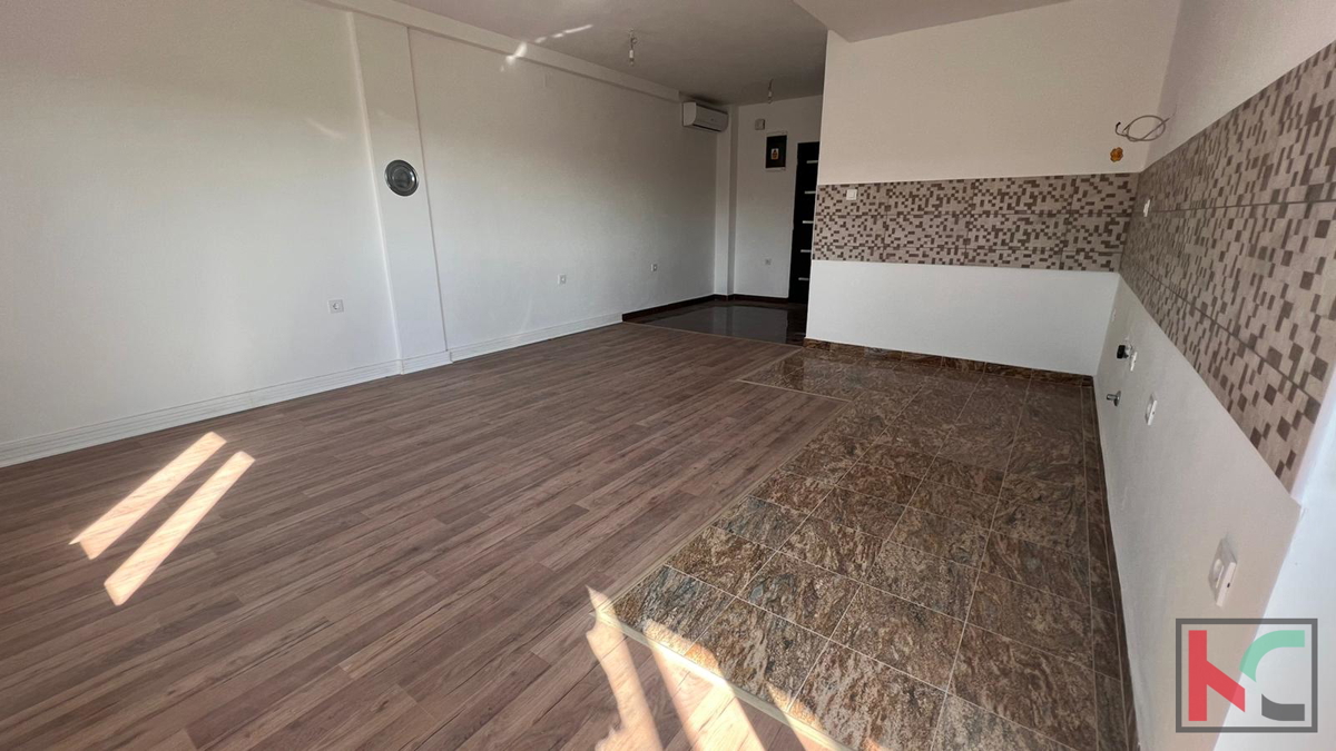 Istra, Fažana, Valbandon, novogradnja, stanovanje 70,07 m2 z dvema spalnicama, prodamo