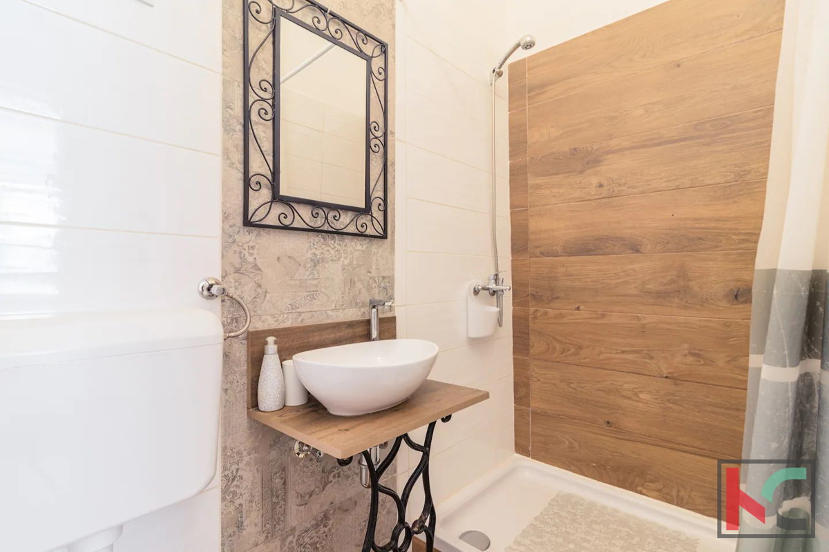 Istra, Pula, Center, apartma 82,01 m2, štiri stanovanjske enote, #prodaja