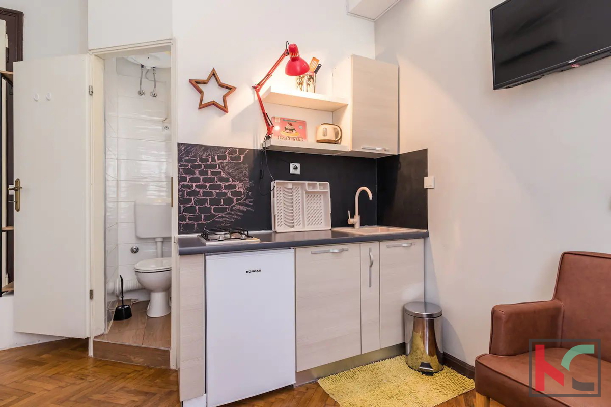 Istra, Pula, Center, apartma 82,01 m2, štiri stanovanjske enote, #prodaja