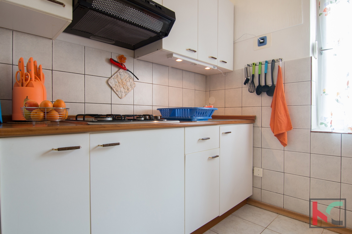 Istra, Fažana, Valbandon, družinska hiša z bazenom in 3 apartmaji, #prodaja