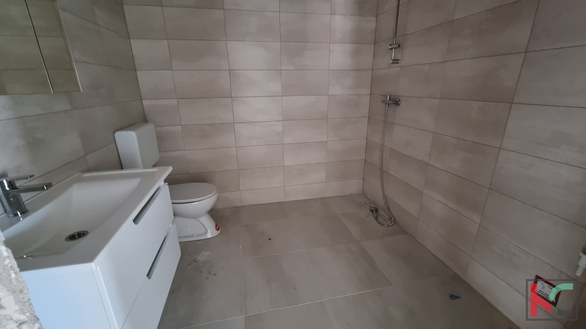 Istra, Peroj, Penthouse 104,36m2 s pogledom na morje