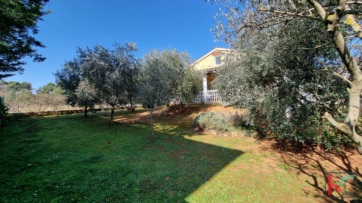 Istra, Ližnjan, samostojna hiša z vrtom na površini 541m2, #prodaja