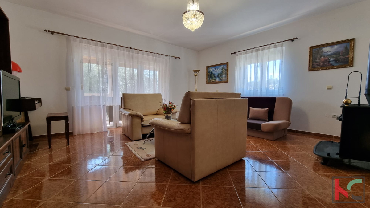 Istra, Ližnjan, samostojna hiša z vrtom na površini 541m2, #prodaja