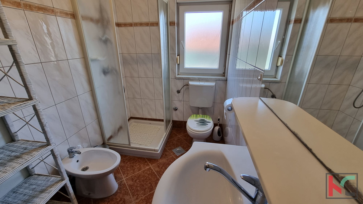 Istra, Ližnjan, samostojna hiša z vrtom na površini 541m2, #prodaja