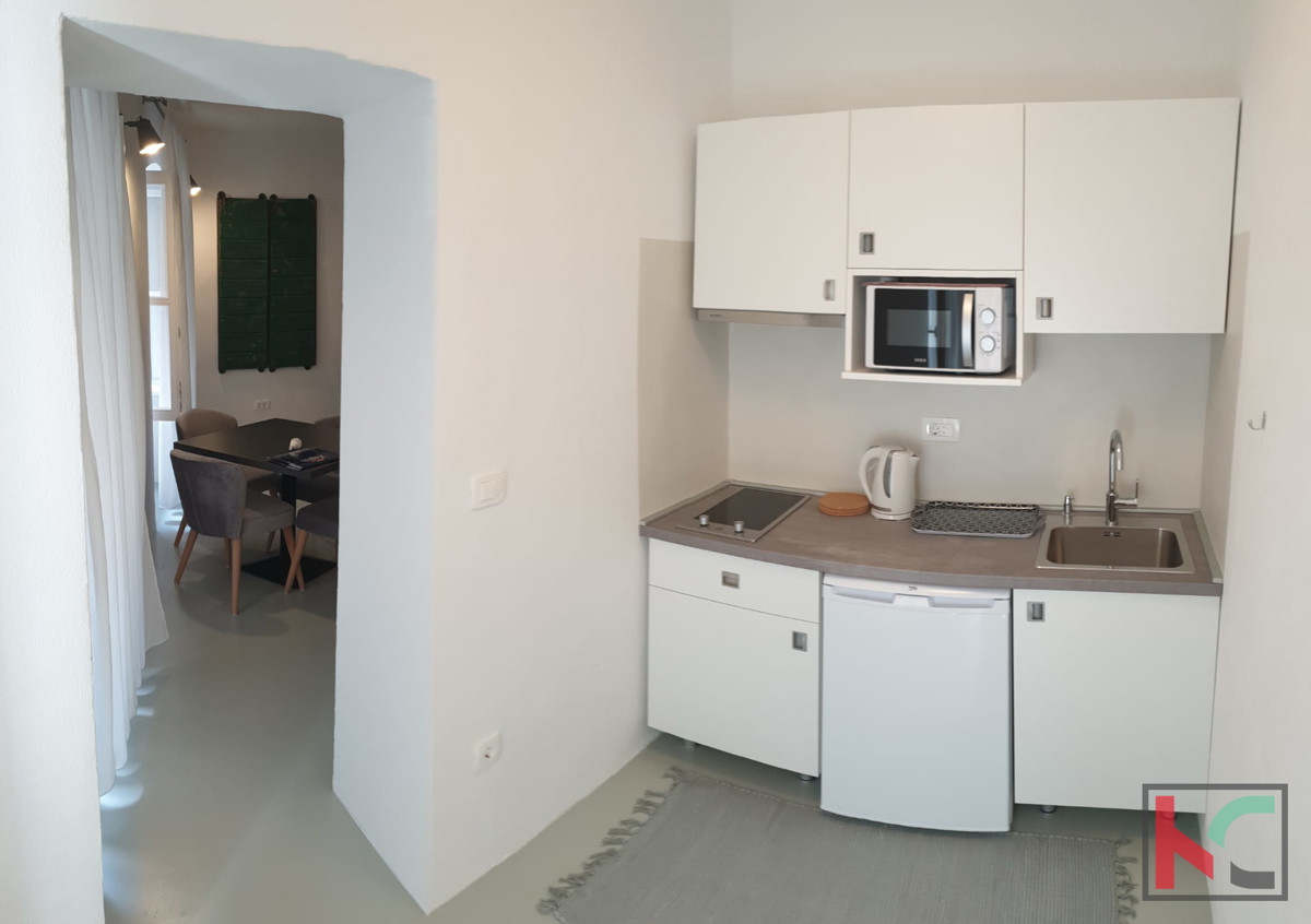 Istra, Rovinj, prenovljeno stanovanje 49,05 m2 v centru mesta, #razprodaja