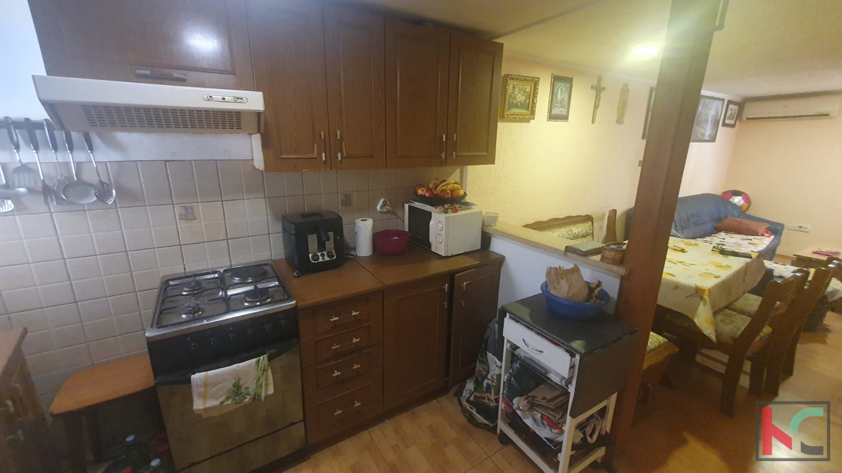 Istra, Rovinj, vrstna hiša v starem mestnem jedru blizu cerkve sv. Eufemije #prodaja