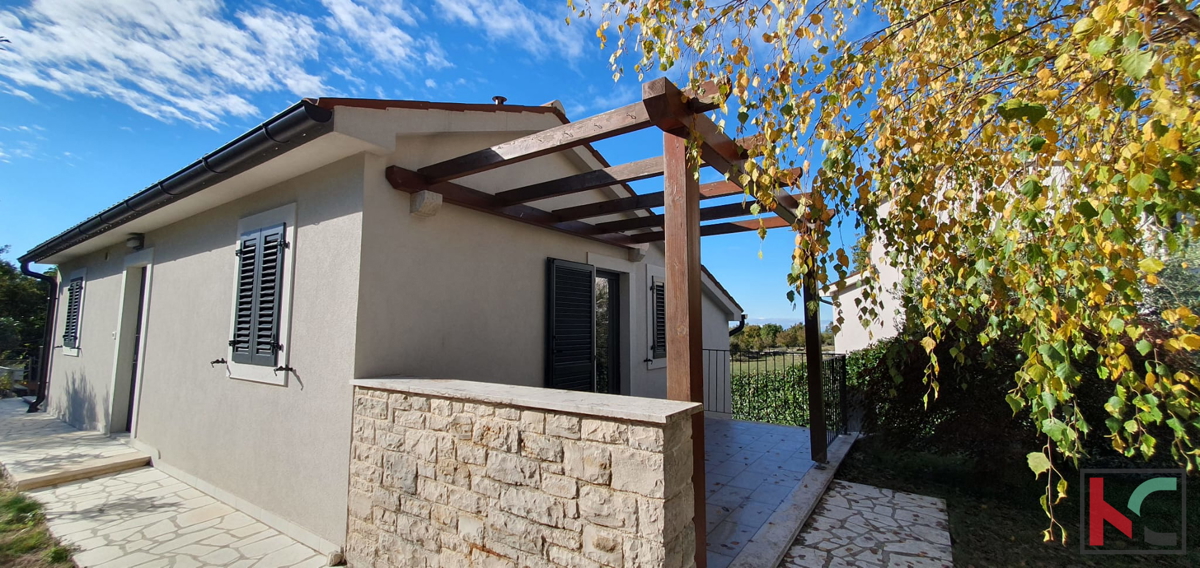 Istra, Tinjan, samostojna hiša z bazenom #prodaja
