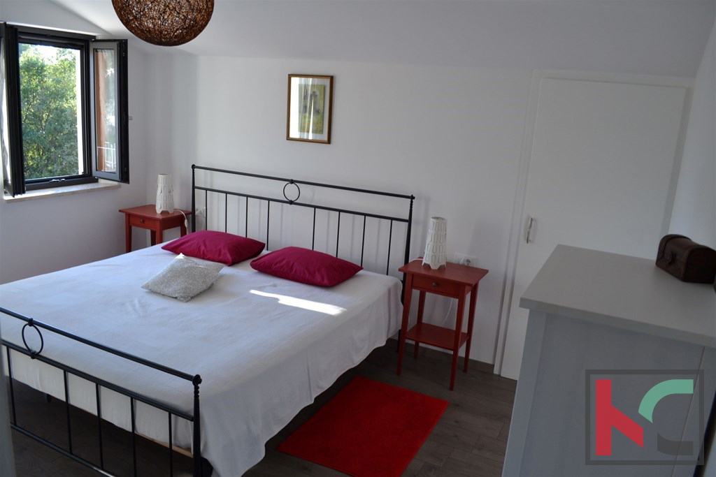 Istra, Tinjan, samostojna hiša z bazenom #prodaja